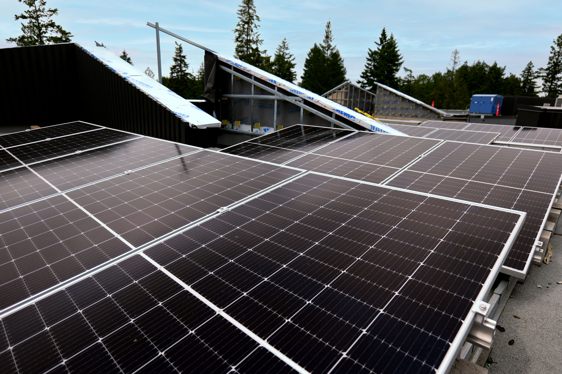Solar panels on the roof of tul'al'txw at NIC Comox Valley campus
