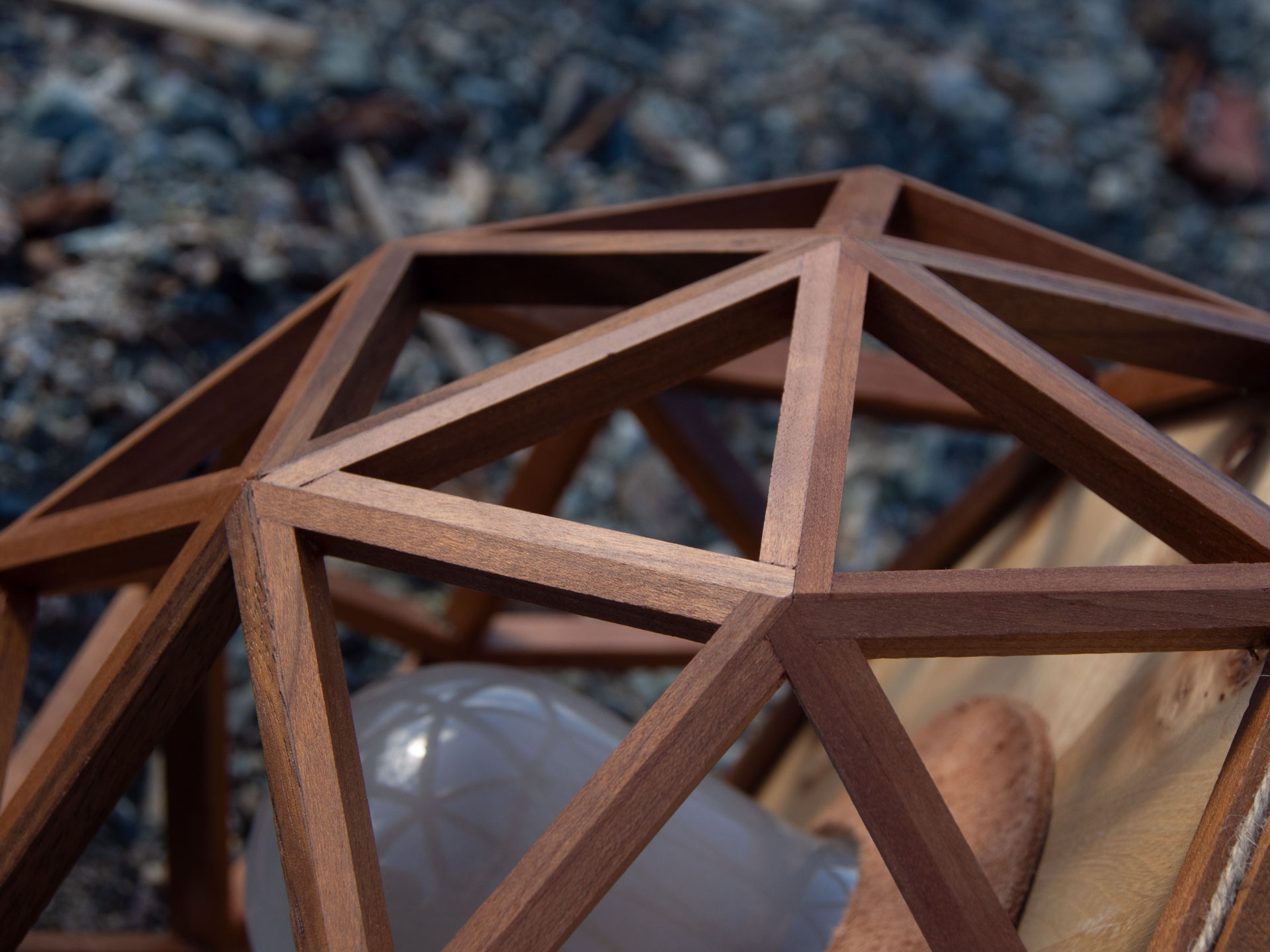 Geometric wooden light fixture